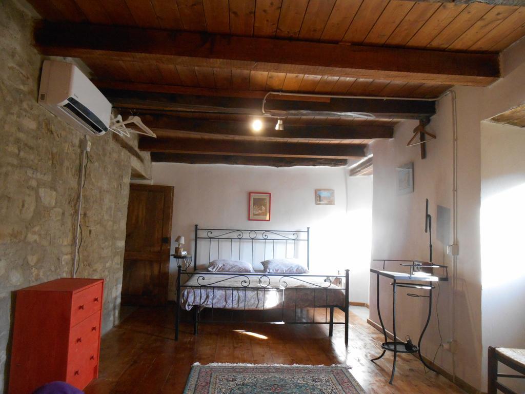 La Casa Nel Bosco-Senza Auto Guest House Ponte della Venturina Exterior photo