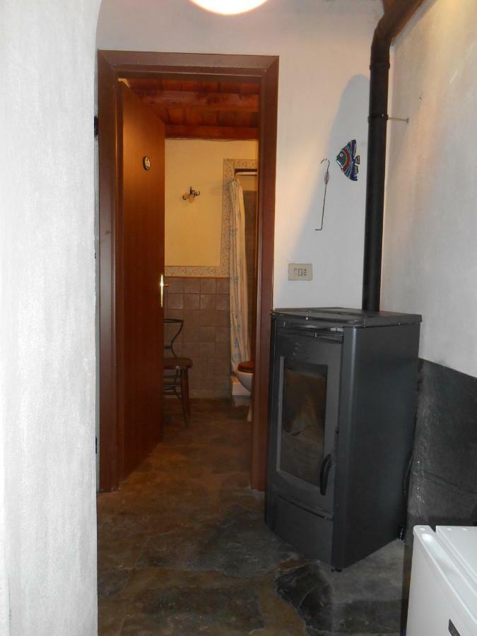 La Casa Nel Bosco-Senza Auto Guest House Ponte della Venturina Exterior photo
